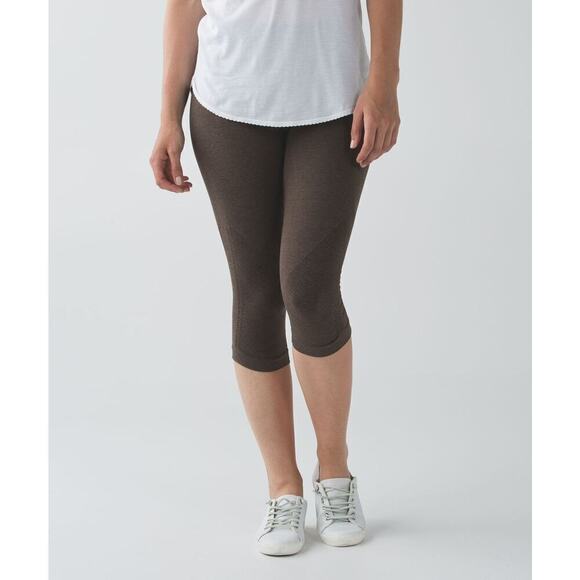 Lululemon In The Flow Crop II Heathered Bark Chocolate Size 6 - Picture 1 of 9